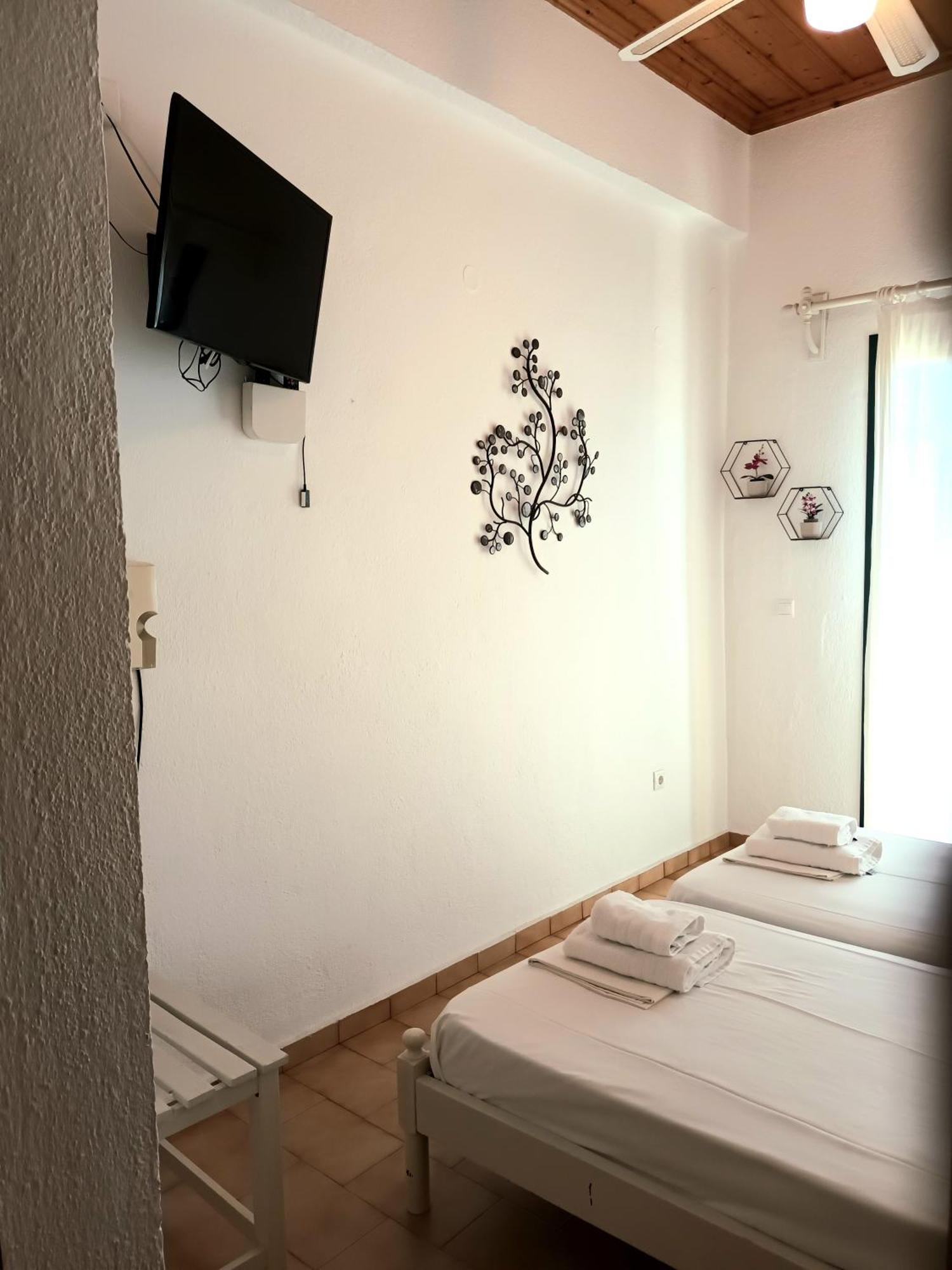 Skardamoula'S Studios N Apartments Kardamýli Eksteriør bilde